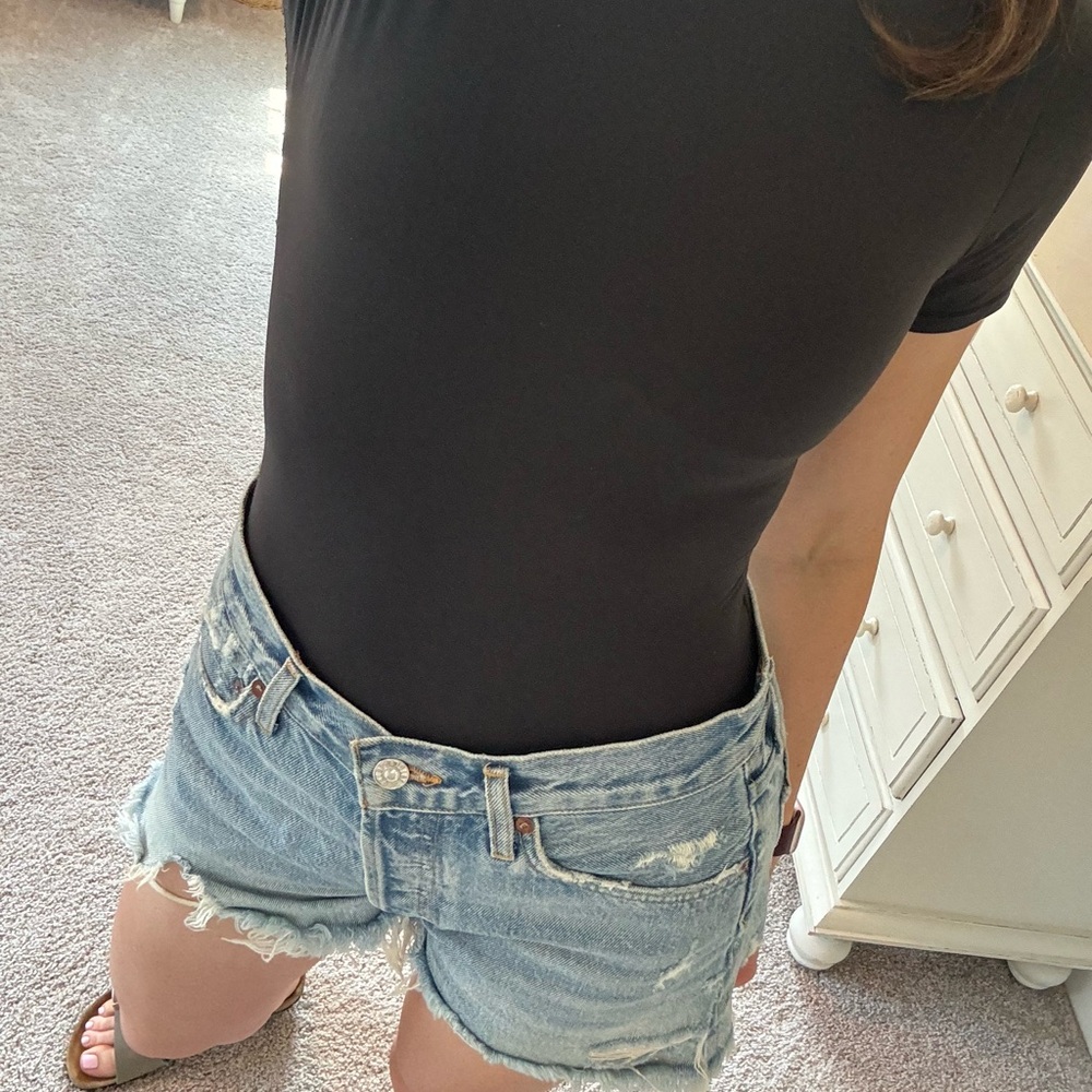 Agolde Parker shorts, size 25